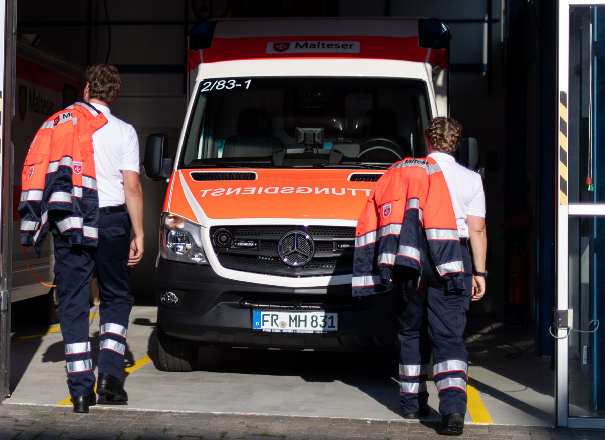 Ausbildung Notfallsanitäter und Notfallsanitäterin in Freiburg bei den ...